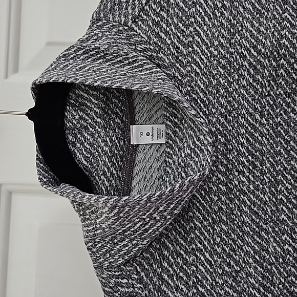 Long-sleeved top - Picture 2 of 5